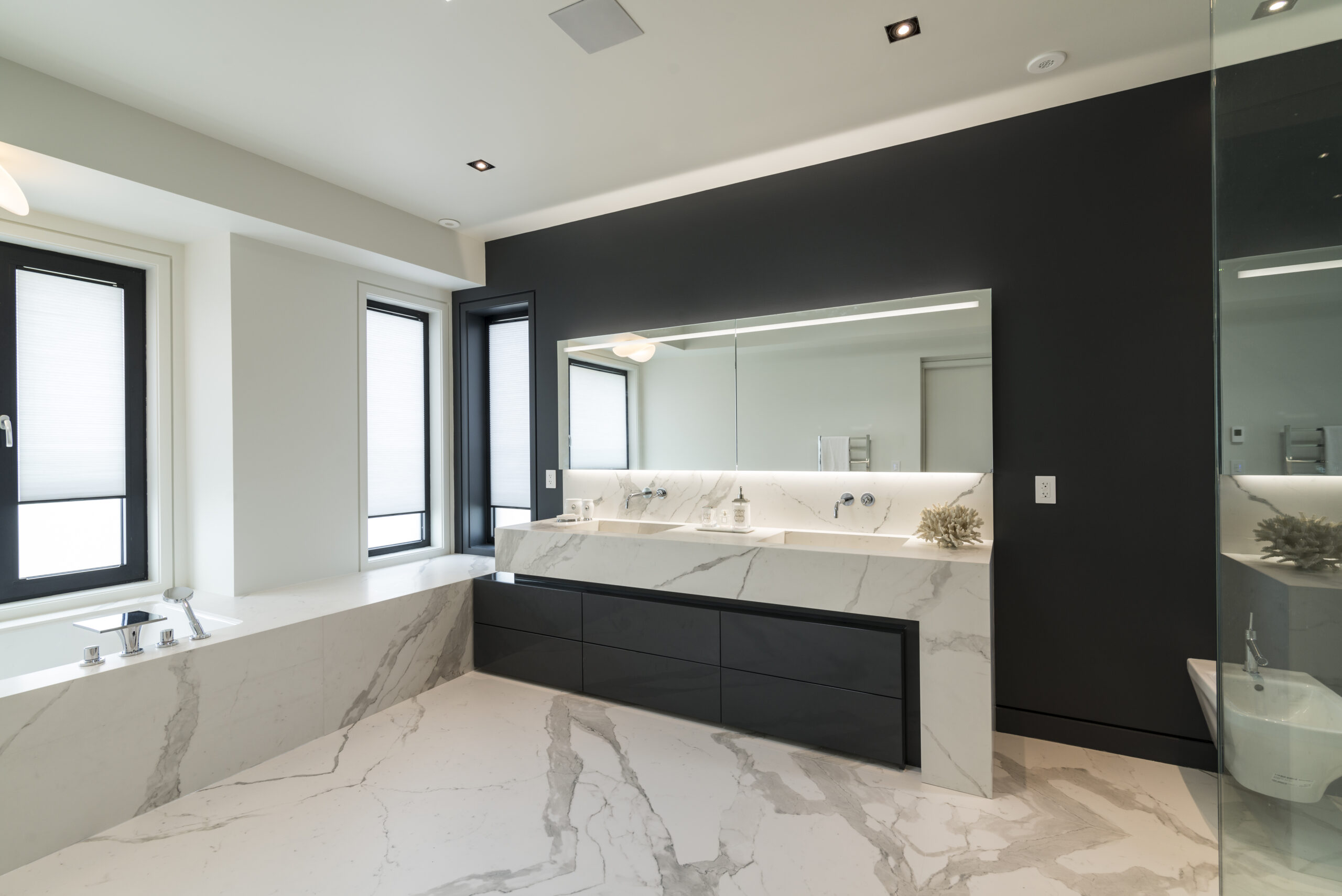 2018_Bianco Statuario Venato Lucidato_1000x3000mm_Laminam 5